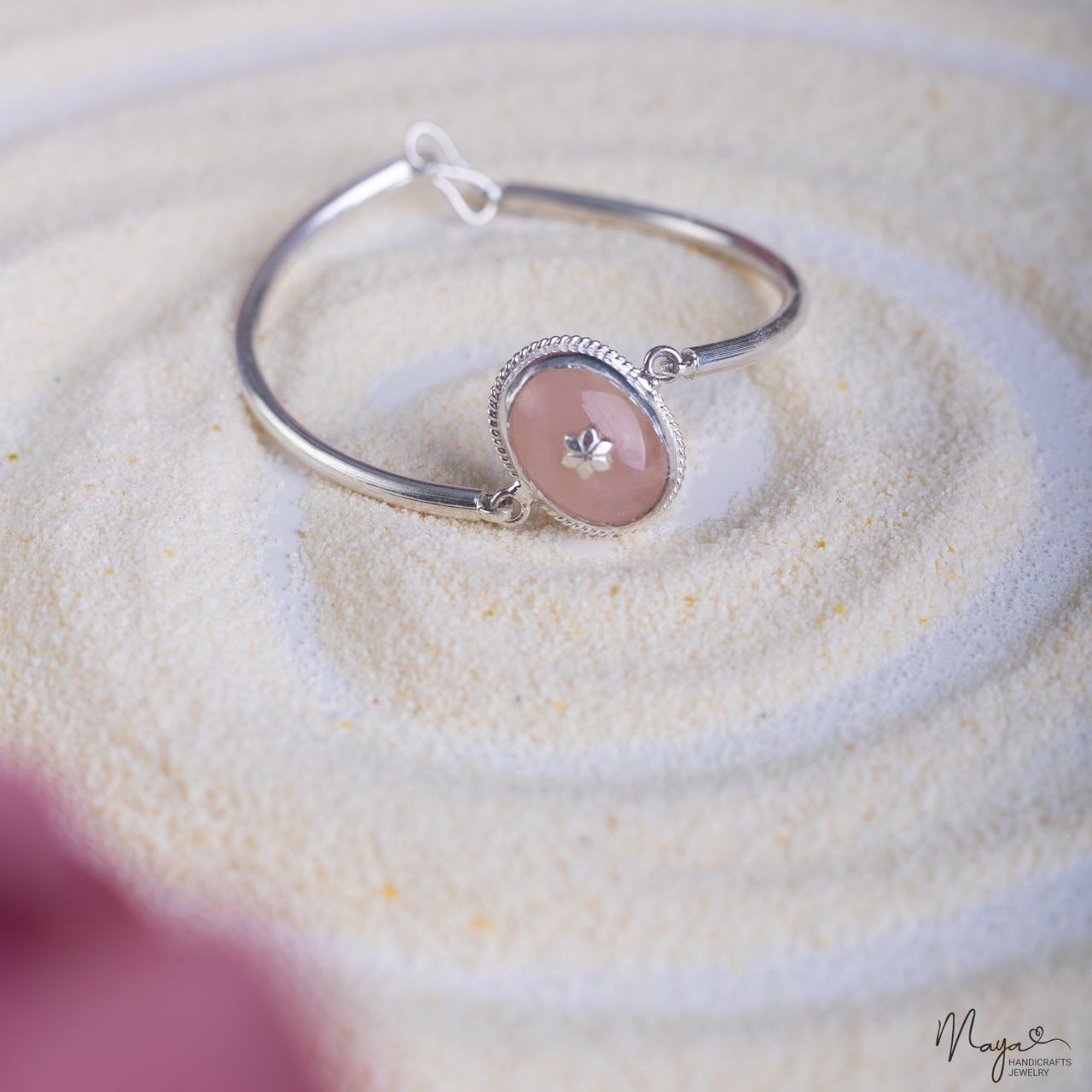 Rose quartz-star bracelet